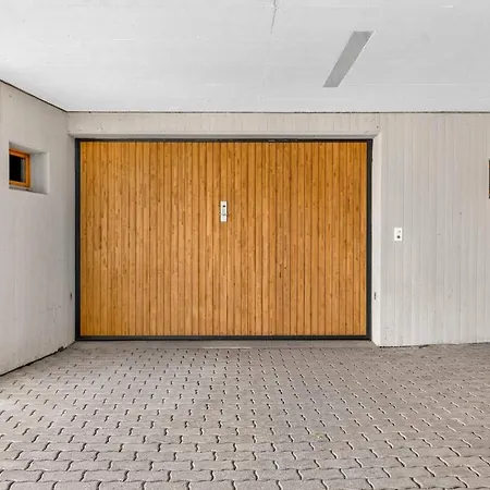 5 Bedrooms Family Near Sankt Moritz