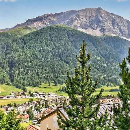 5 Bedrooms Family Near Sankt Moritz * צואוץ