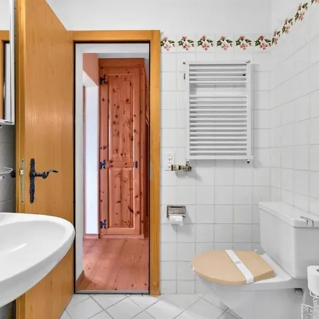 דירה 5 Bedrooms Family Near Sankt Moritz *