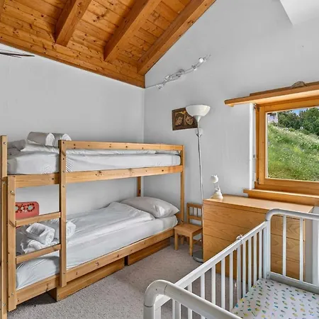 5 Bedrooms Family Near Sankt Moritz *