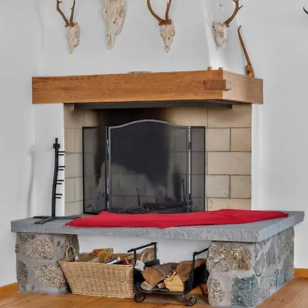 5 Bedrooms Family Near Sankt Moritz * צואוץ